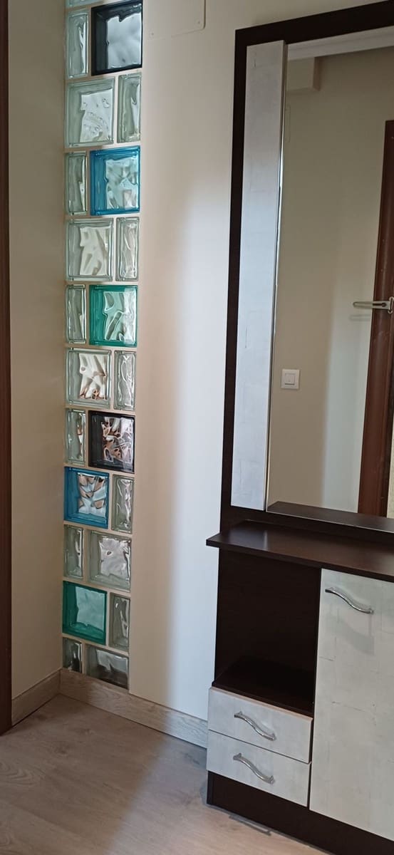 3 soveværelse Lejlighed til salg i Gijon med garage - € 178.000 (Ref: 9183299)