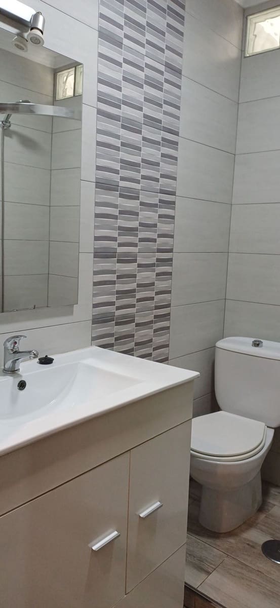 3 soveværelse Lejlighed til salg i Gijon med garage - € 178.000 (Ref: 9183299)