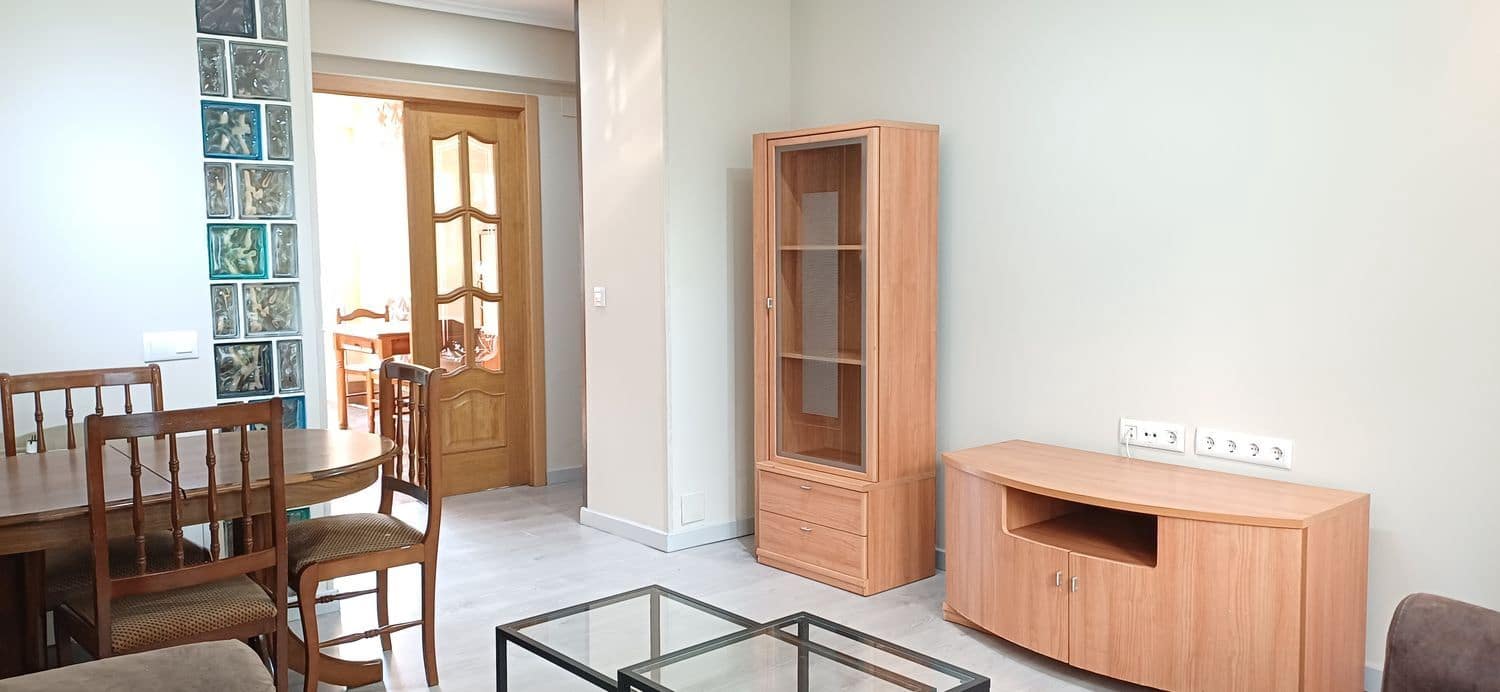 3 soveværelse Lejlighed til salg i Gijon med garage - € 178.000 (Ref: 9183299)