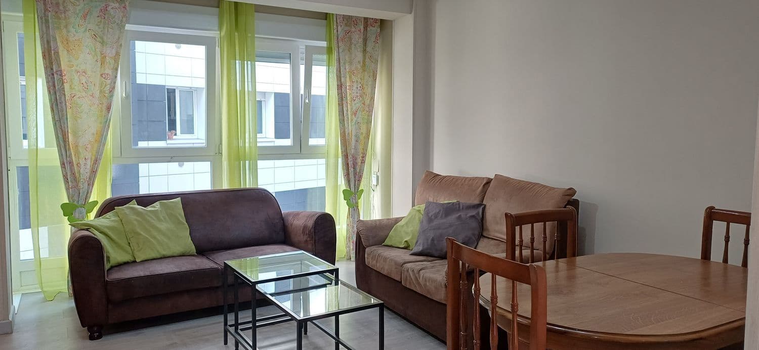 3 soveværelse Lejlighed til salg i Gijon med garage - € 178.000 (Ref: 9183299)