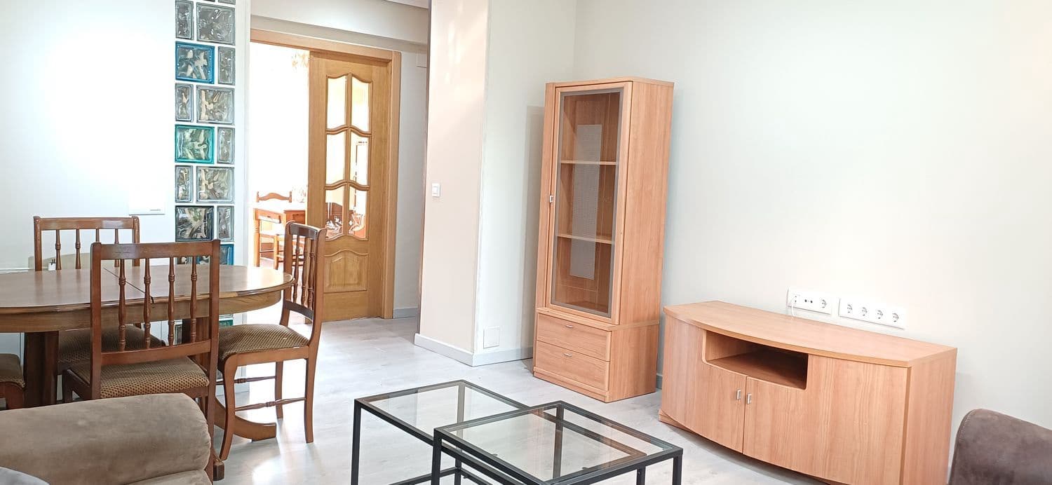 3 soveværelse Lejlighed til salg i Gijon med garage - € 178.000 (Ref: 9183299)