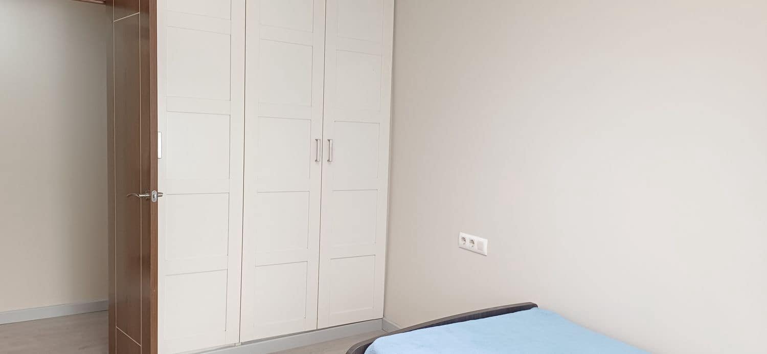 3 soveværelse Lejlighed til salg i Gijon med garage - € 178.000 (Ref: 9183299)