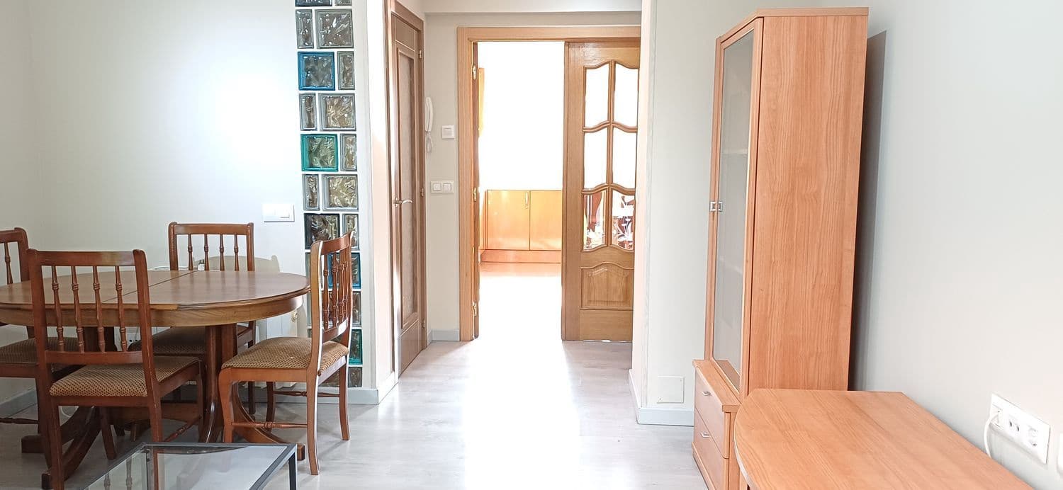 3 soveværelse Lejlighed til salg i Gijon med garage - € 178.000 (Ref: 9183299)