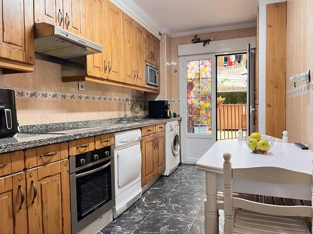 3 camera da letto Appartamento in vendita in Centro Urbano, Gijón con garage - 306.000 € (Rif: 9186615)