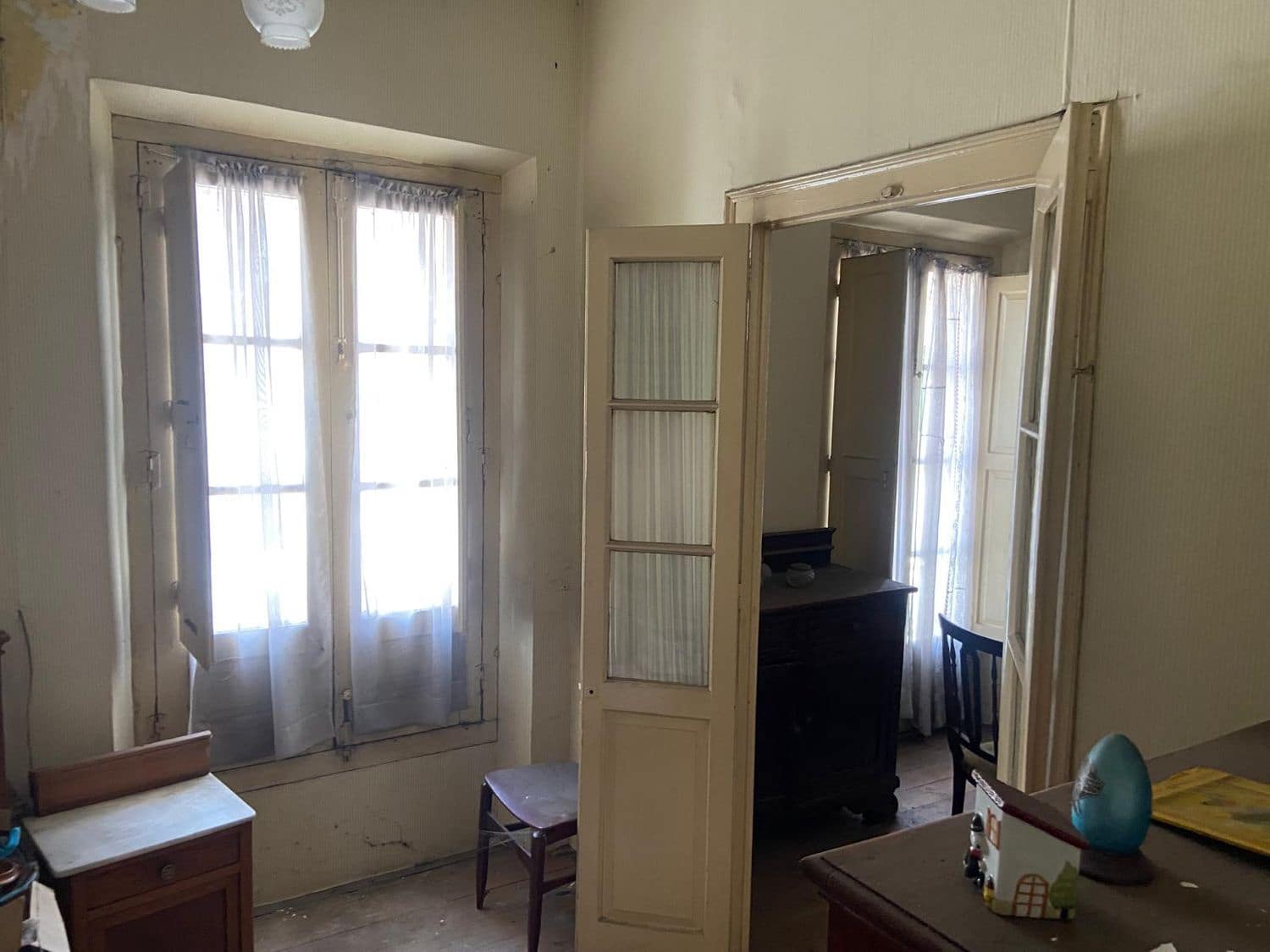 5 soverom Hus til salgs i Norena med garasje - € 80 000 (Ref: 9187972)