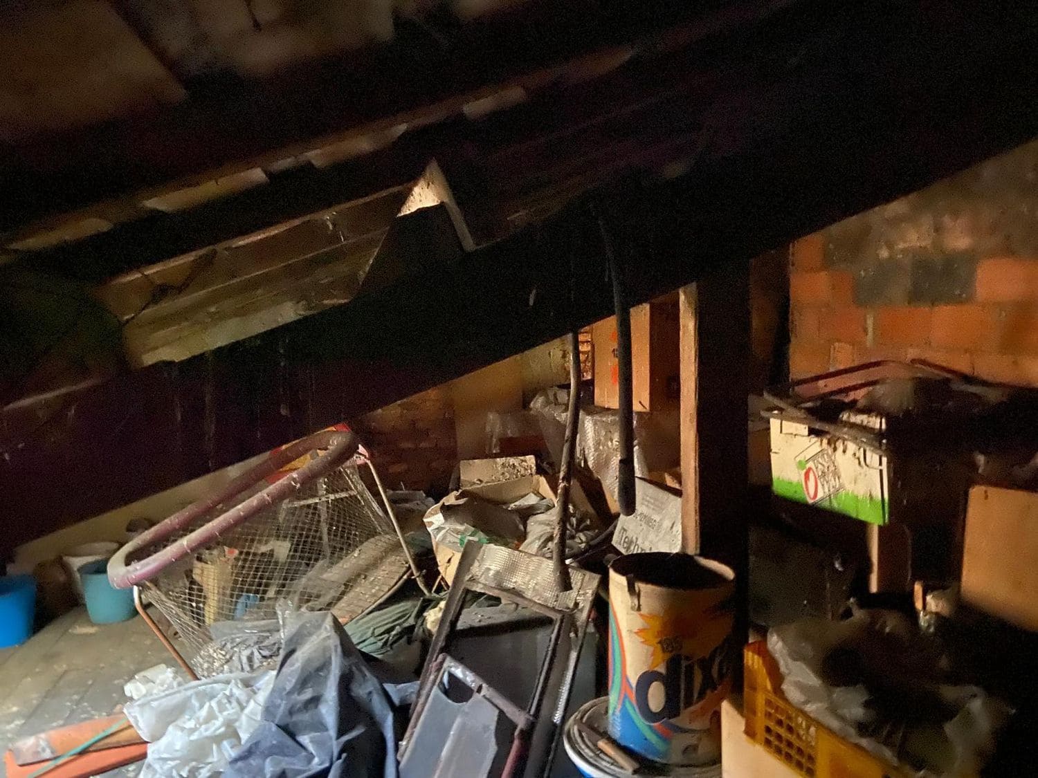 5 soverom Hus til salgs i Norena med garasje - € 80 000 (Ref: 9187972)