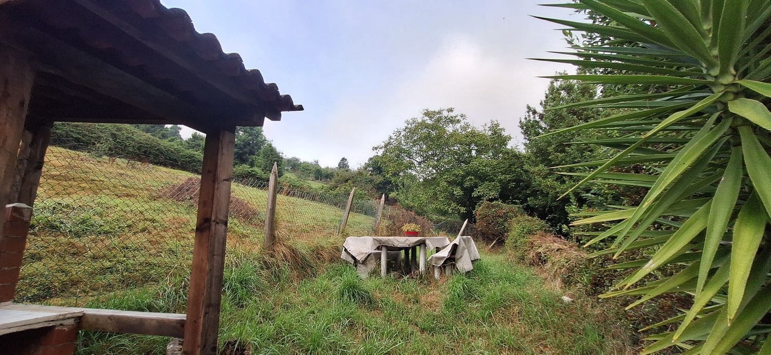 Grunde uden byggetilladelser til salg i Gijon - € 32.000 (Ref: 9187973)