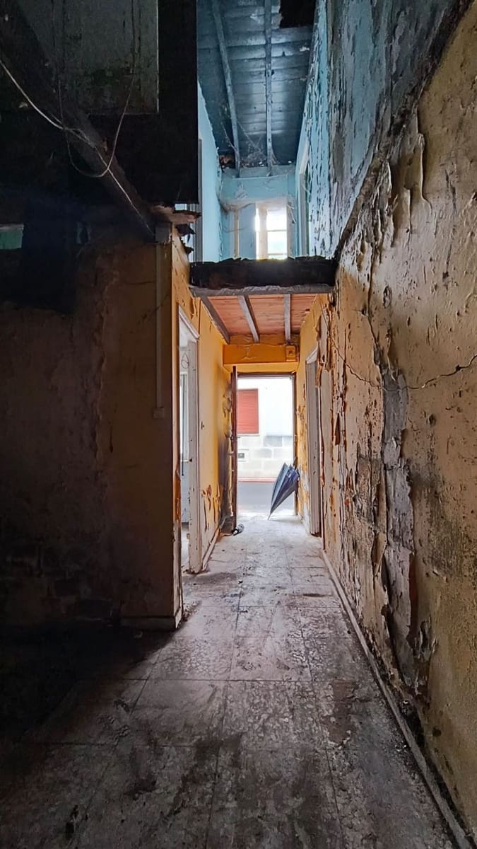 3 slaapkamer Huis te koop in Nava met garage - € 77.000 (Ref: 9189031)