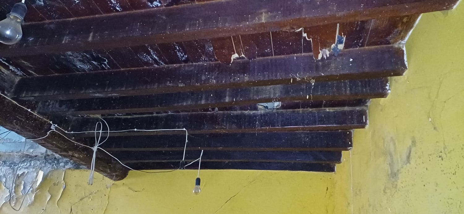 3 slaapkamer Huis te koop in Nava met garage - € 77.000 (Ref: 9189031)