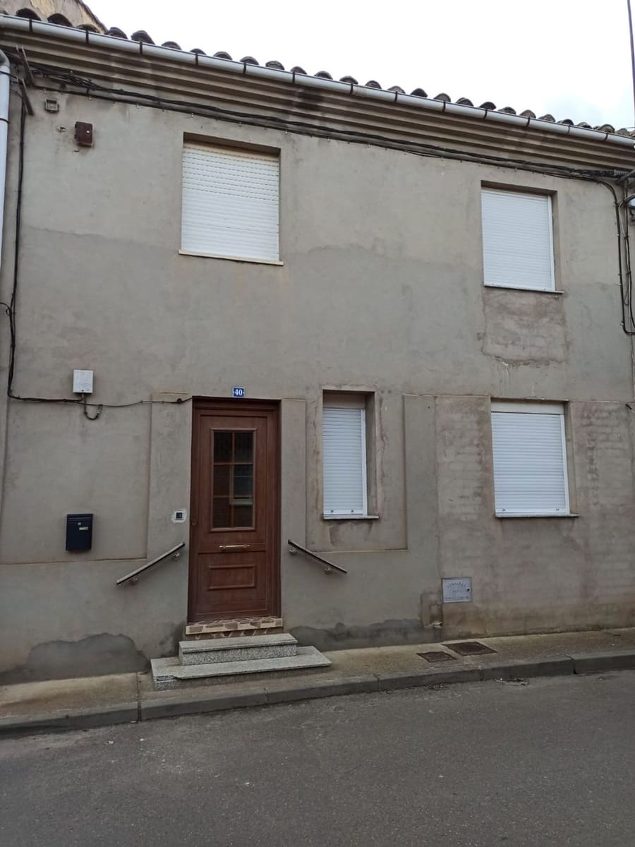 4 bedroom Finca/Country House for sale in Carrizo with garage - € 85,000 (Ref: 9195289)