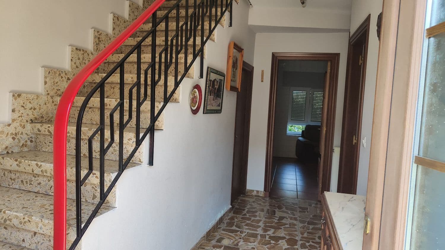 4 bedroom Finca/Country House for sale in Carrizo with garage - € 85,000 (Ref: 9195289)