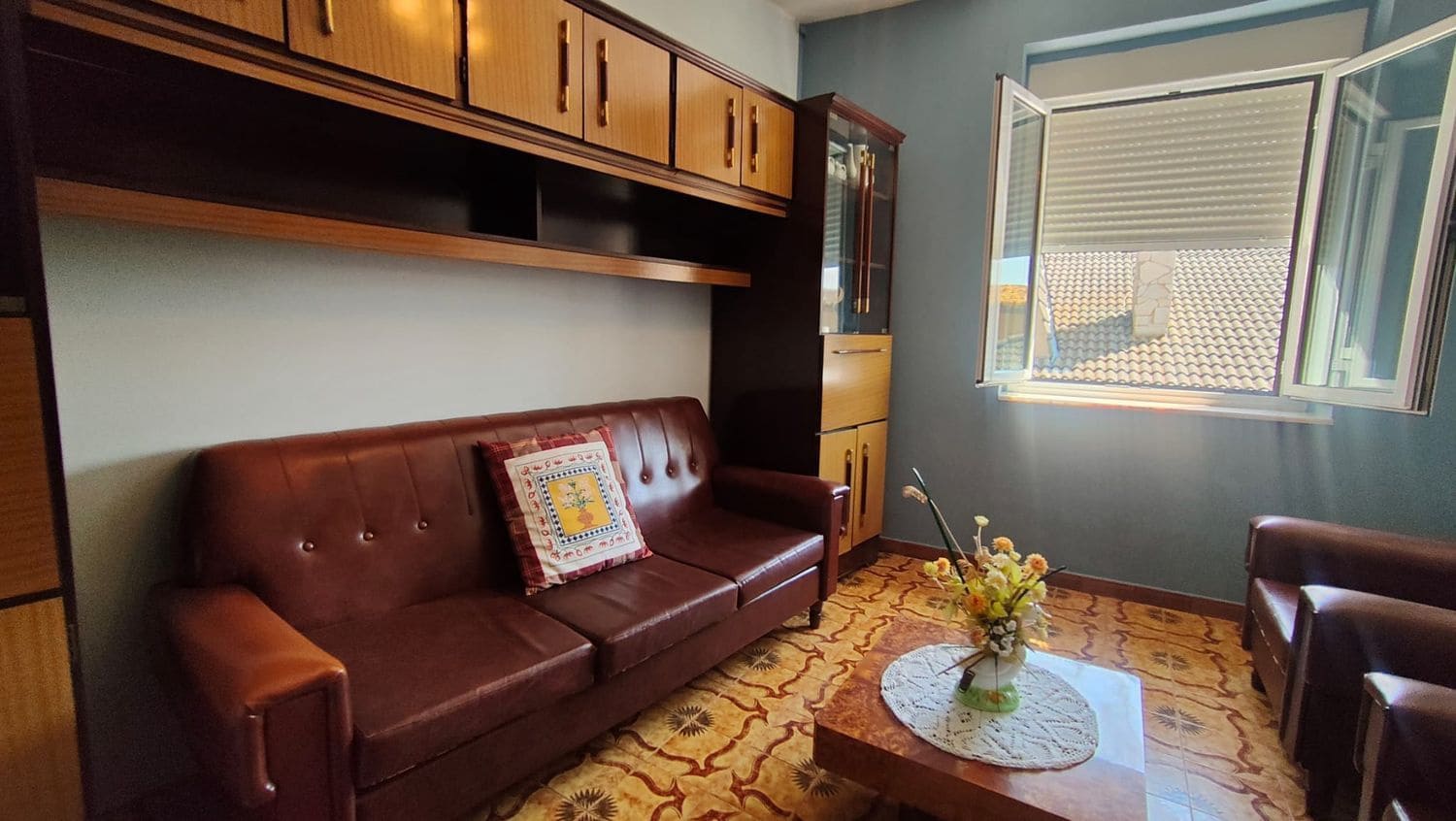 4 bedroom Finca/Country House for sale in Carrizo with garage - € 85,000 (Ref: 9195289)