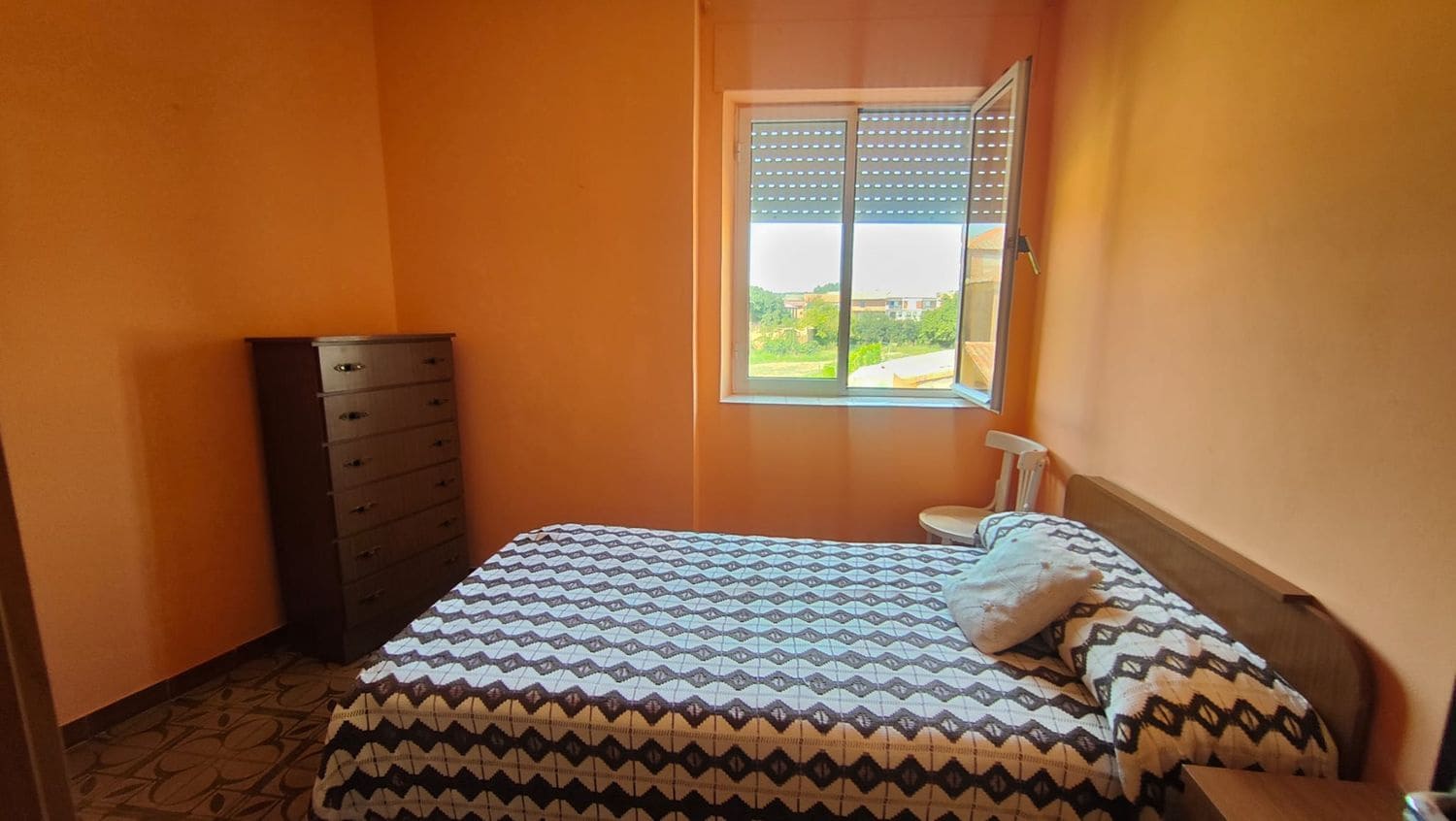 4 bedroom Finca/Country House for sale in Carrizo with garage - € 85,000 (Ref: 9195289)