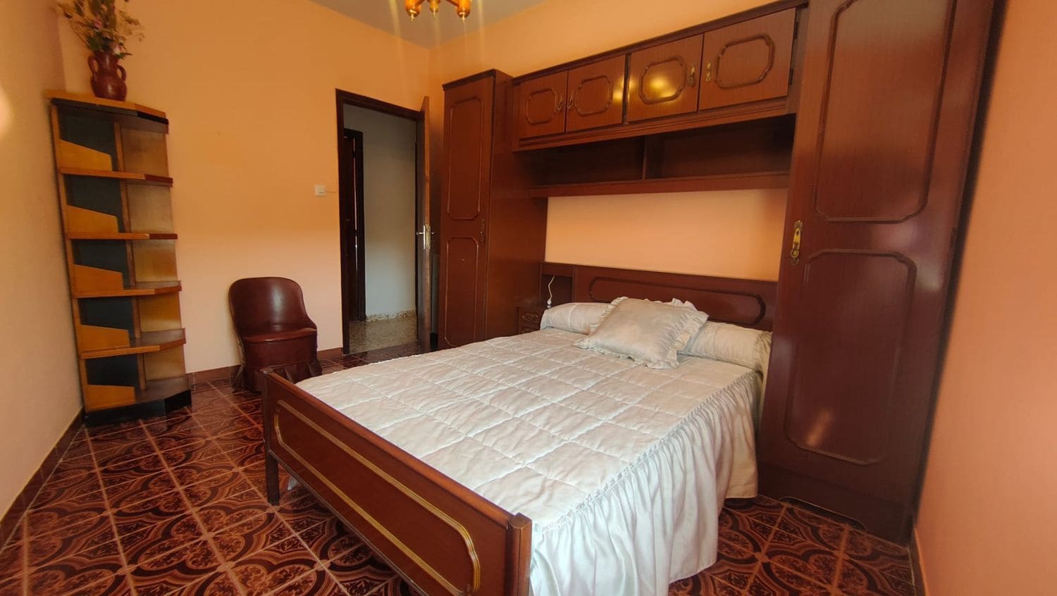 4 bedroom Finca/Country House for sale in Carrizo with garage - € 85,000 (Ref: 9195289)