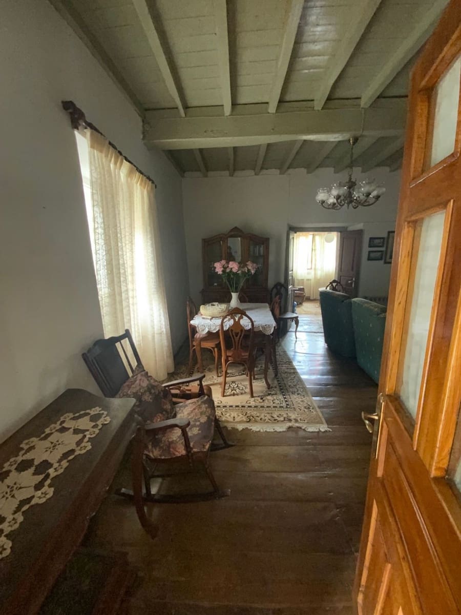 4 slaapkamer Finca/Landhuis te koop in Luarca met garage - € 210.000 (Ref: 9197391)