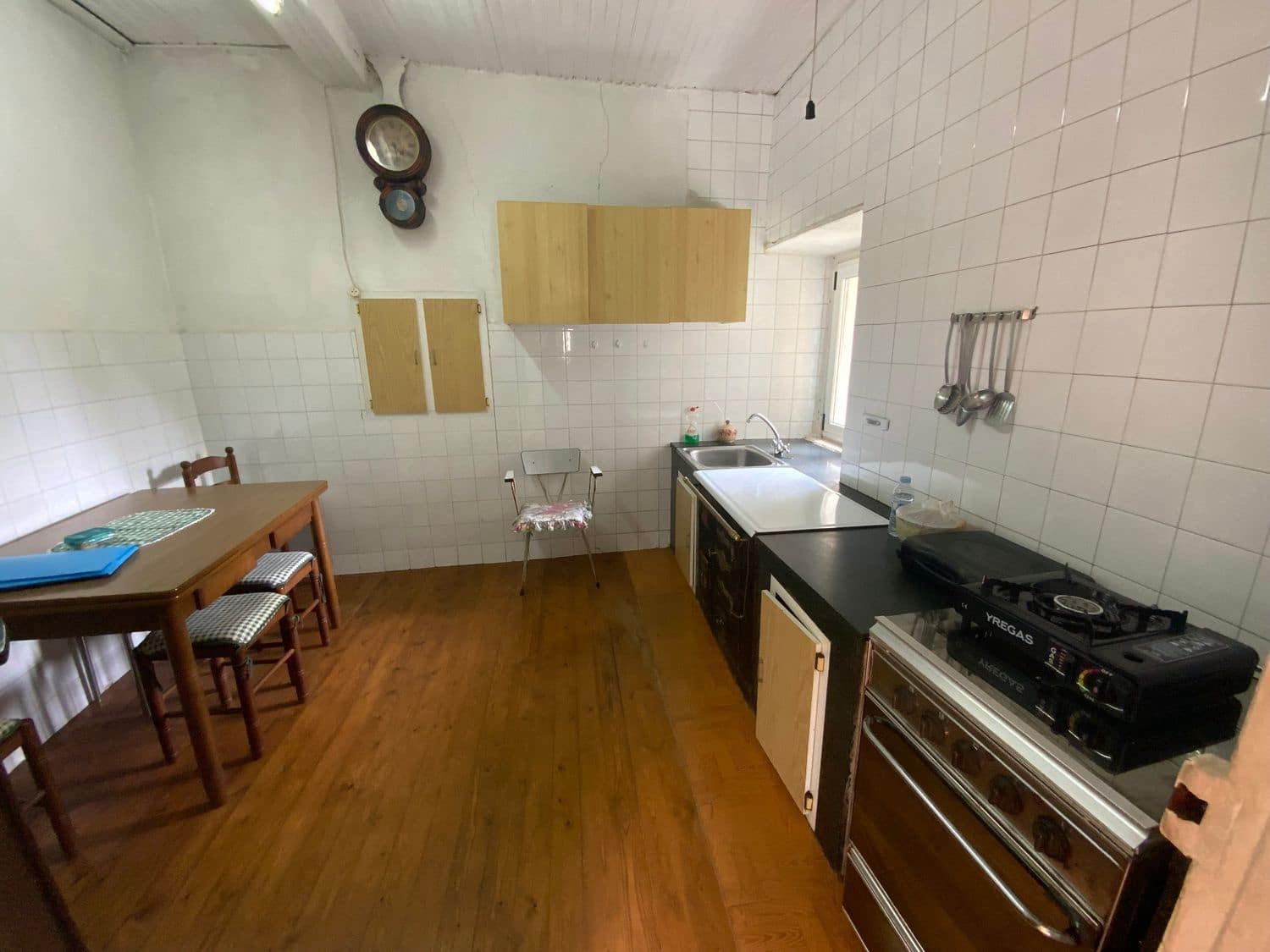 4 slaapkamer Finca/Landhuis te koop in Luarca met garage - € 210.000 (Ref: 9197391)