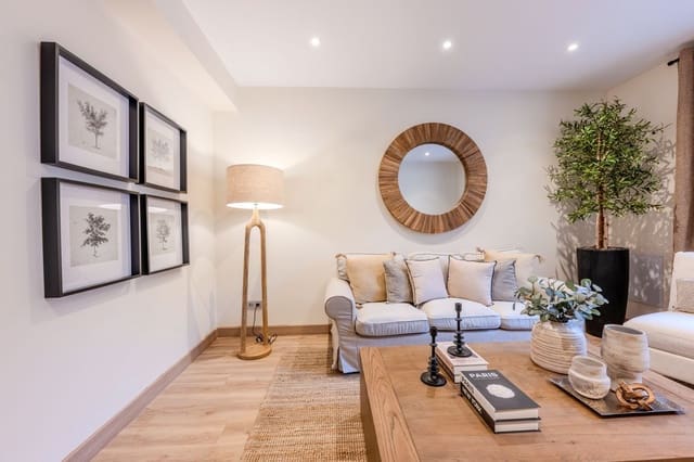 3 soveværelse Lejlighed til salg i Centro Urbano, Gijón med garage - € 376.000 (Ref: 9204194)