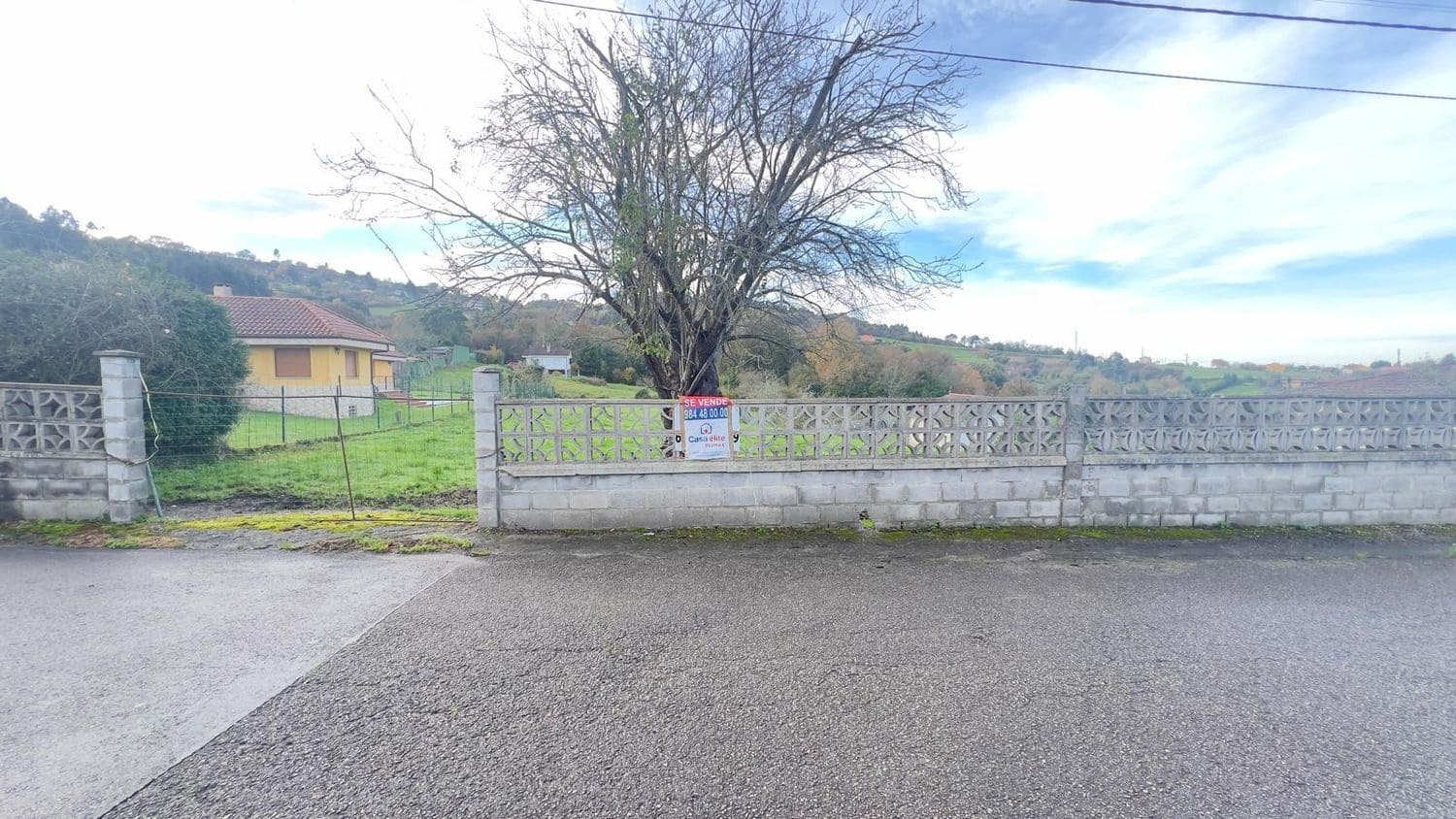 Ubebygd land til salgs i Gijon - € 140 000 (Ref: 9206205)