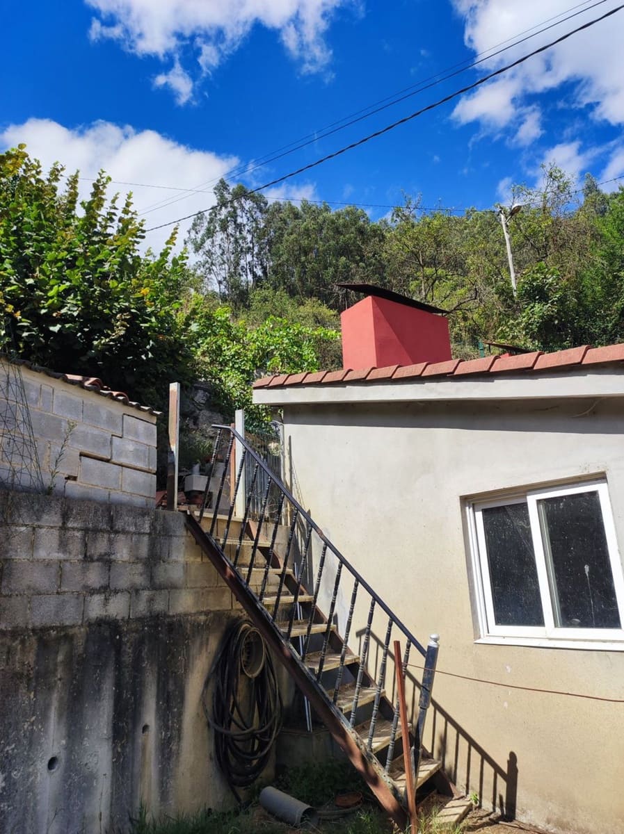 Finca/Herregård til salgs i Mieres med garasje - € 60 000 (Ref: 9206206)