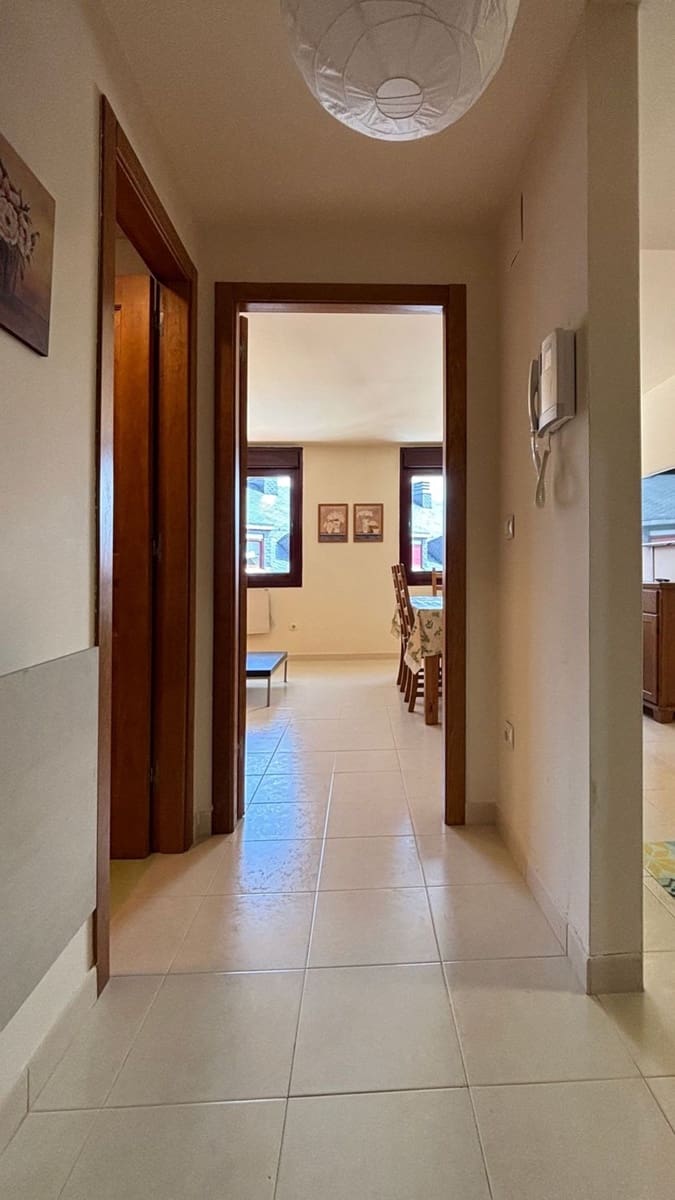 2 sovrum Lägenhet till salu i Puebla de Lillo med garage - 124 900 € (Ref: 9208102)