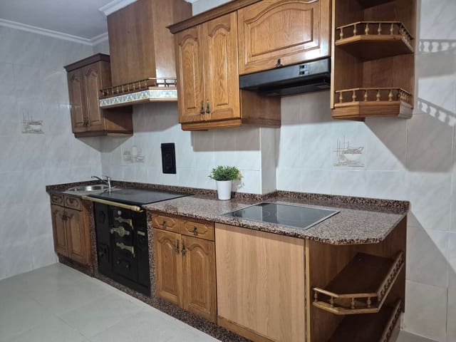 2 soveværelse Lejlighed til salg i Centro Urbano, Gijón med garage - € 145.000 (Ref: 9219648)