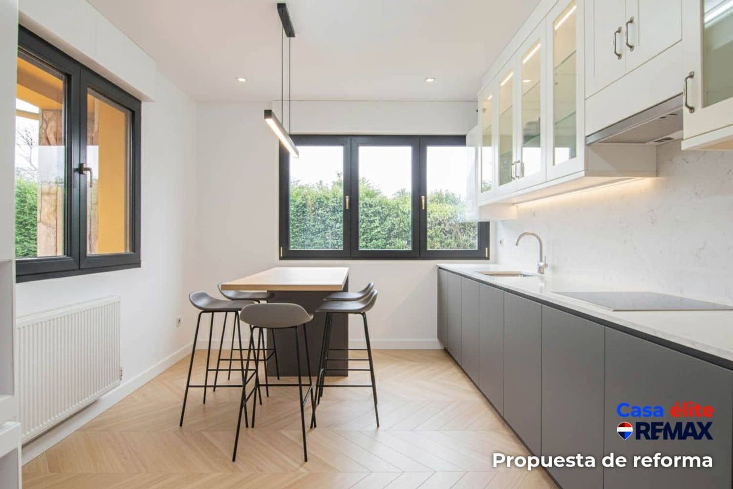 3 makuuhuone Bungalow myytävänä paikassa Villaviciosa mukana 
autotalli - 510 000 € (Ref: 9219650)