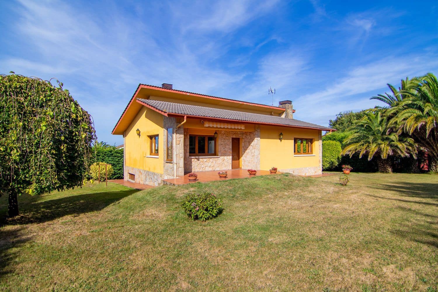 3 bedroom Bungalow for sale in Villaviciosa with garage - € 497,000 (Ref: 9219650)