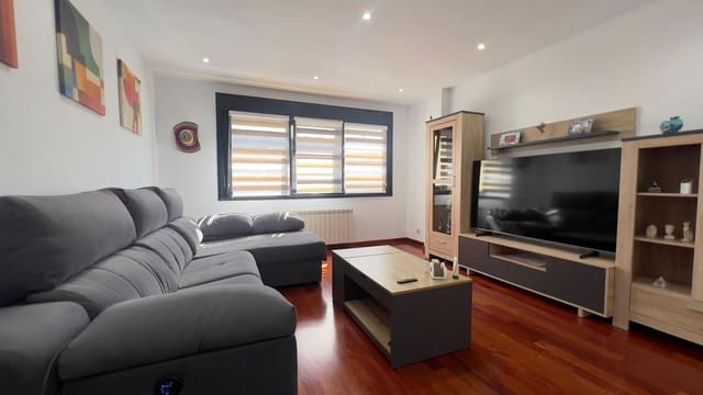 2 soveværelse Lejlighed til salg i Centro Urbano, Gijón med swimmingpool garage - € 265.000 (Ref: 9226155)