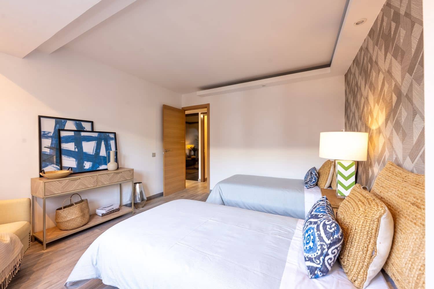 2 soveværelse Lejlighed til salg i Gijon med garage - € 288.000 (Ref: 9228264)