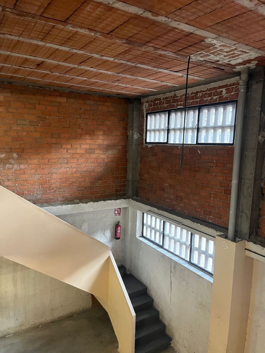 Erhverv til leje i Madrid by - € 2.800 (Ref: 9228266)