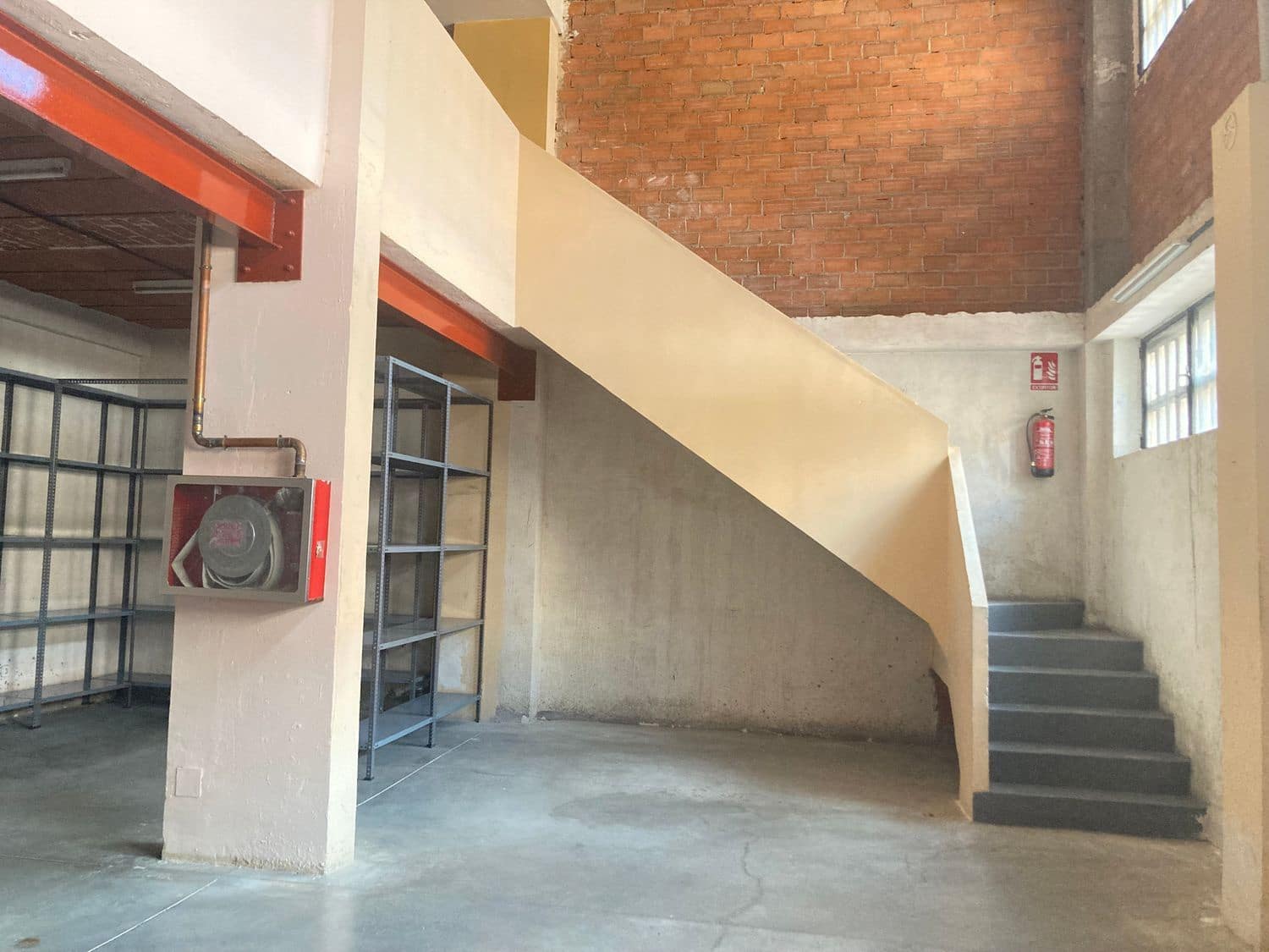 Erhverv til leje i Madrid by - € 2.800 (Ref: 9228266)