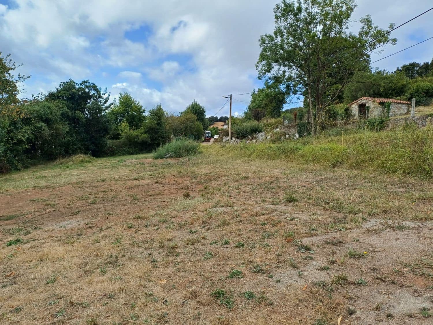 Grunde uden byggetilladelser til salg i Las Regueras - € 35.000 (Ref: 9232059)