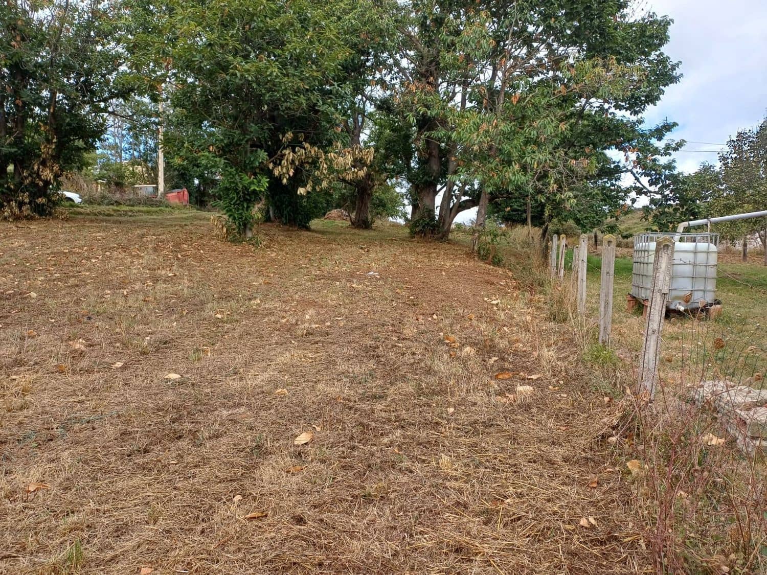 Grunde uden byggetilladelser til salg i Las Regueras - € 40.000 (Ref: 9232060)