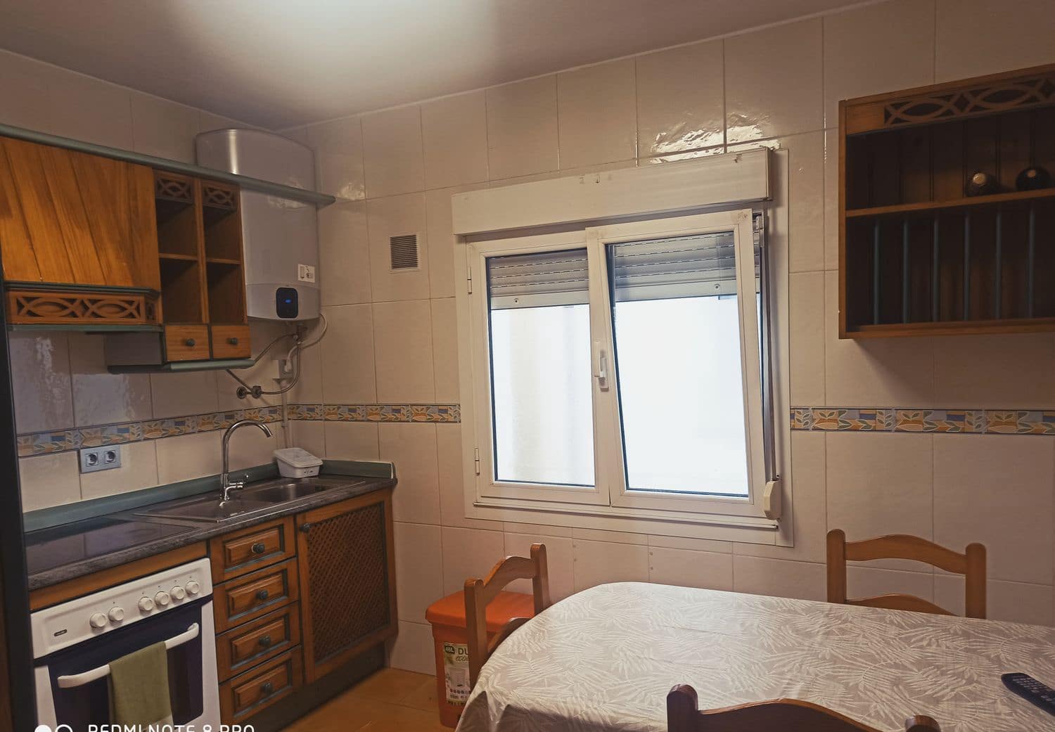 3 soveværelse Lejlighed til leje i Gijon med garage - € 800 (Ref: 9235950)