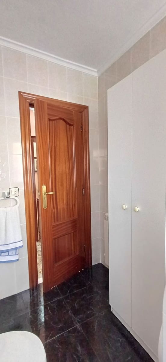 3 soveværelse Lejlighed til salg i San Martin del Rey Aurelio med garage - € 78.000 (Ref: 9235951)