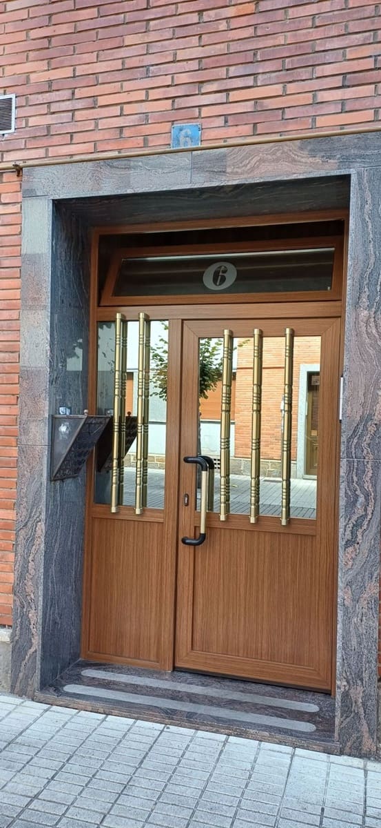 3 soveværelse Lejlighed til salg i San Martin del Rey Aurelio med garage - € 78.000 (Ref: 9235951)