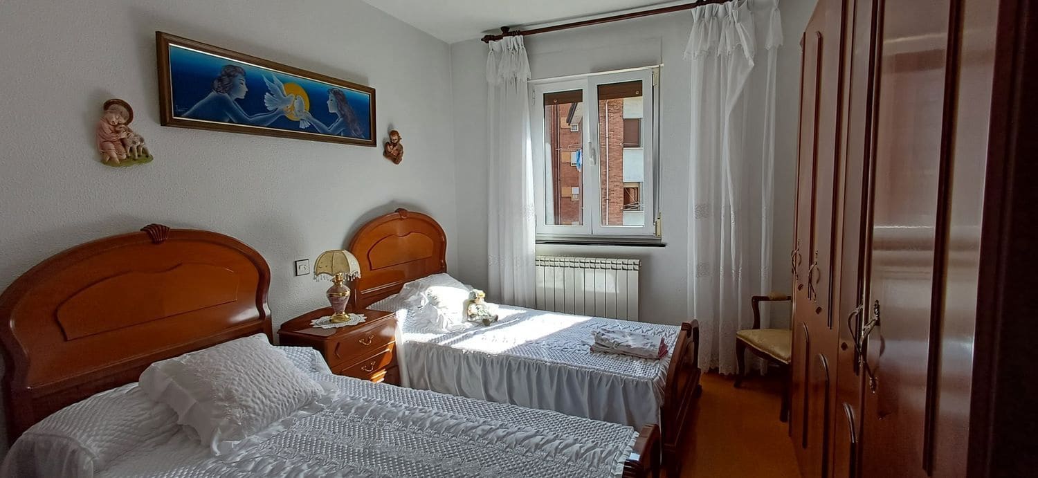 3 soveværelse Lejlighed til salg i San Martin del Rey Aurelio med garage - € 78.000 (Ref: 9235951)