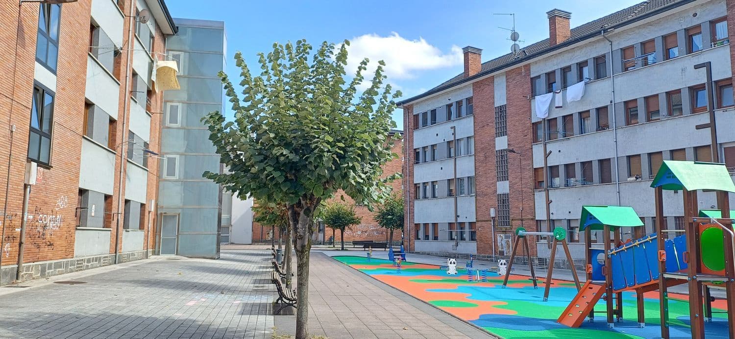 3 soveværelse Lejlighed til salg i San Martin del Rey Aurelio med garage - € 78.000 (Ref: 9235951)