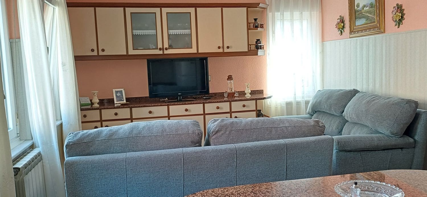 3 soveværelse Lejlighed til salg i San Martin del Rey Aurelio med garage - € 78.000 (Ref: 9235951)