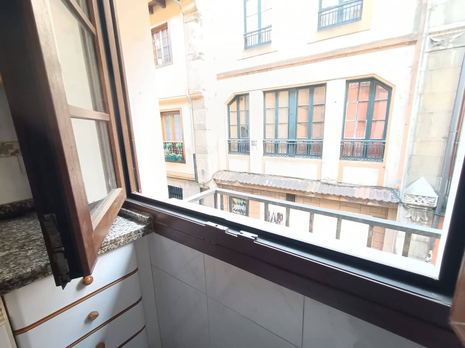 2 sypialnia Apartament na sprzedaż w Oviedo z garażem - 111 000 € (Ref: 9246363)