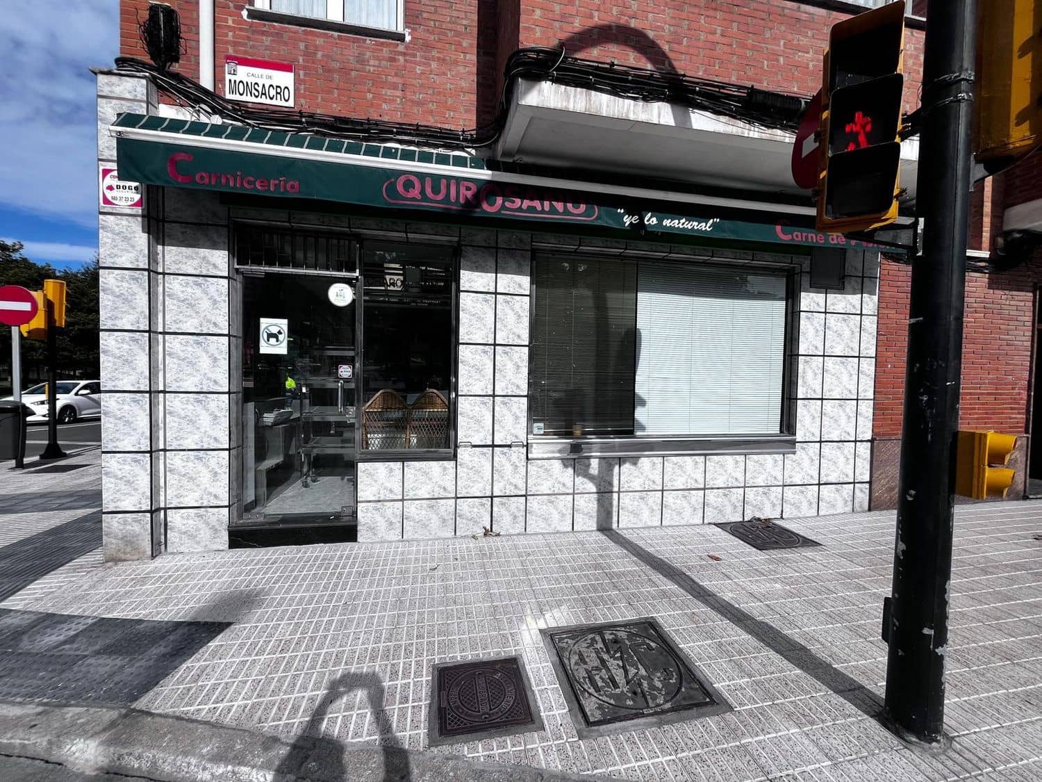 Erhverv til salg i Gijon - € 110.000 (Ref: 9254599)