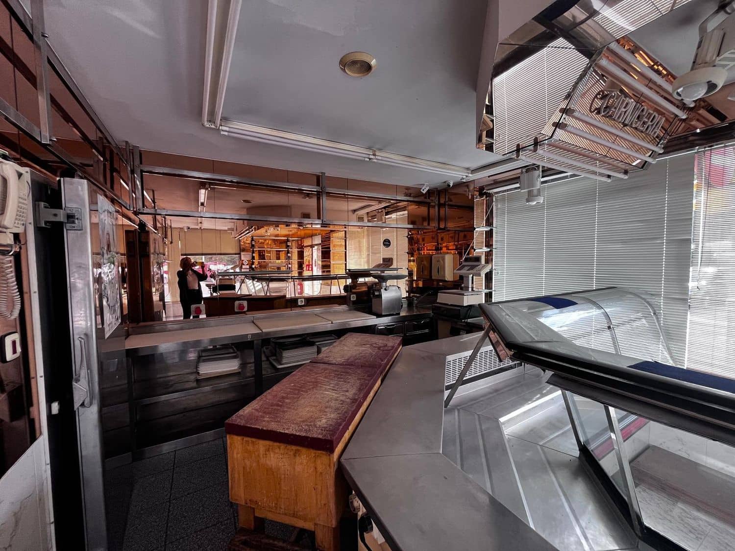 Erhverv til salg i Gijon - € 110.000 (Ref: 9254599)