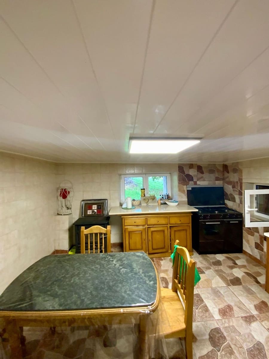 3 sypialnia Finka/Dom wiejski na sprzedaż w Coana z garażem - 149 000 € (Ref: 9254600)