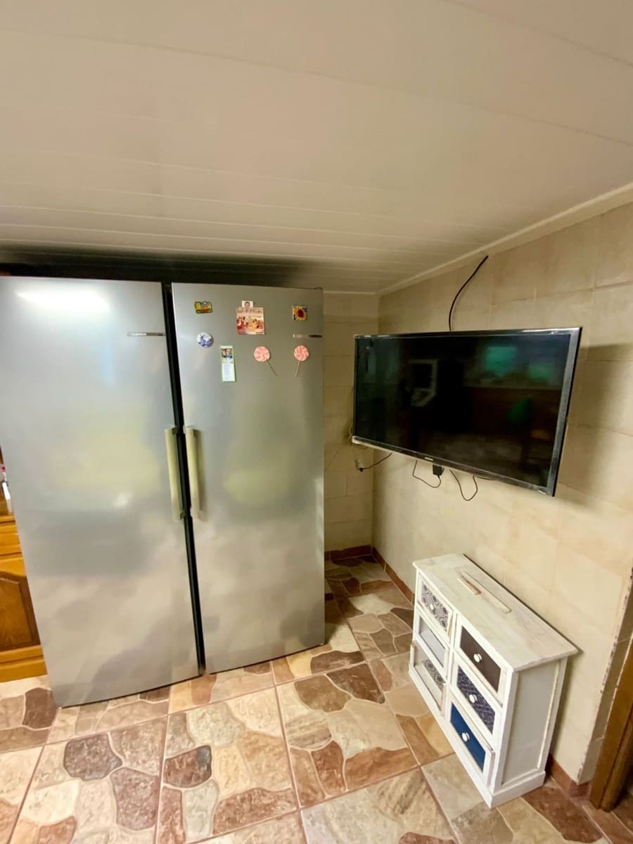 3 sypialnia Finka/Dom wiejski na sprzedaż w Coana z garażem - 149 000 € (Ref: 9254600)