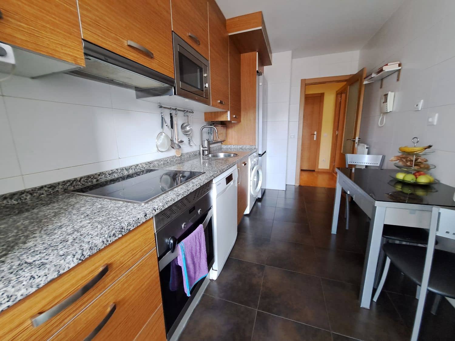 2 soveværelse Lejlighed til salg i Gijon med garage - € 239.000 (Ref: 9269028)