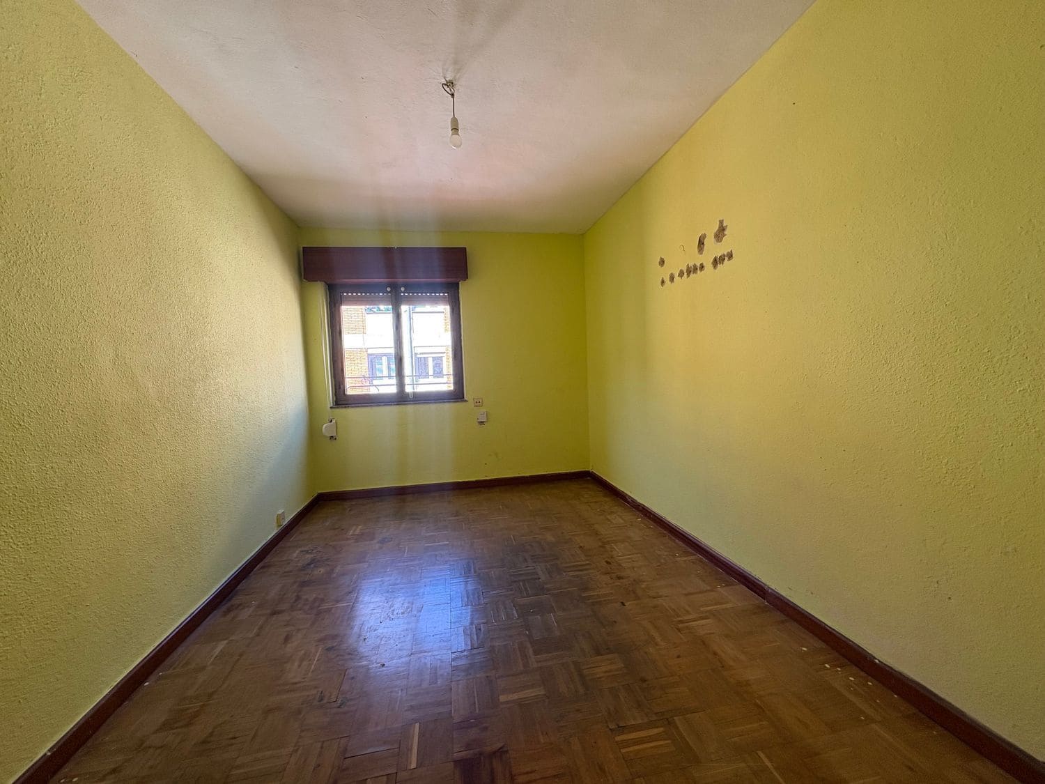 2 soverom Leilighet til salgs i Oviedo med garasje - € 80 000 (Ref: 9269029)