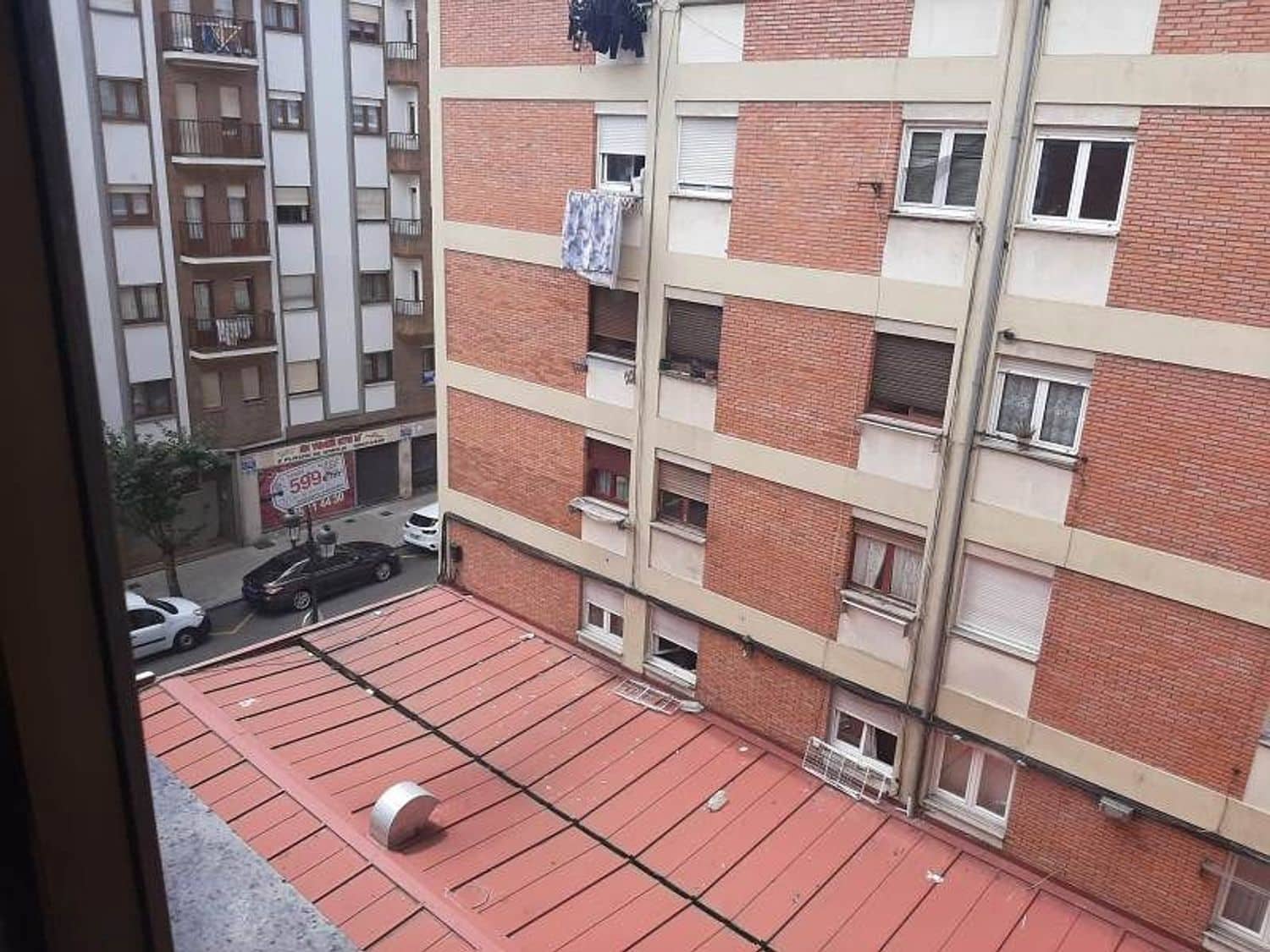 2 soverom Leilighet til salgs i Oviedo med garasje - € 80 000 (Ref: 9269029)