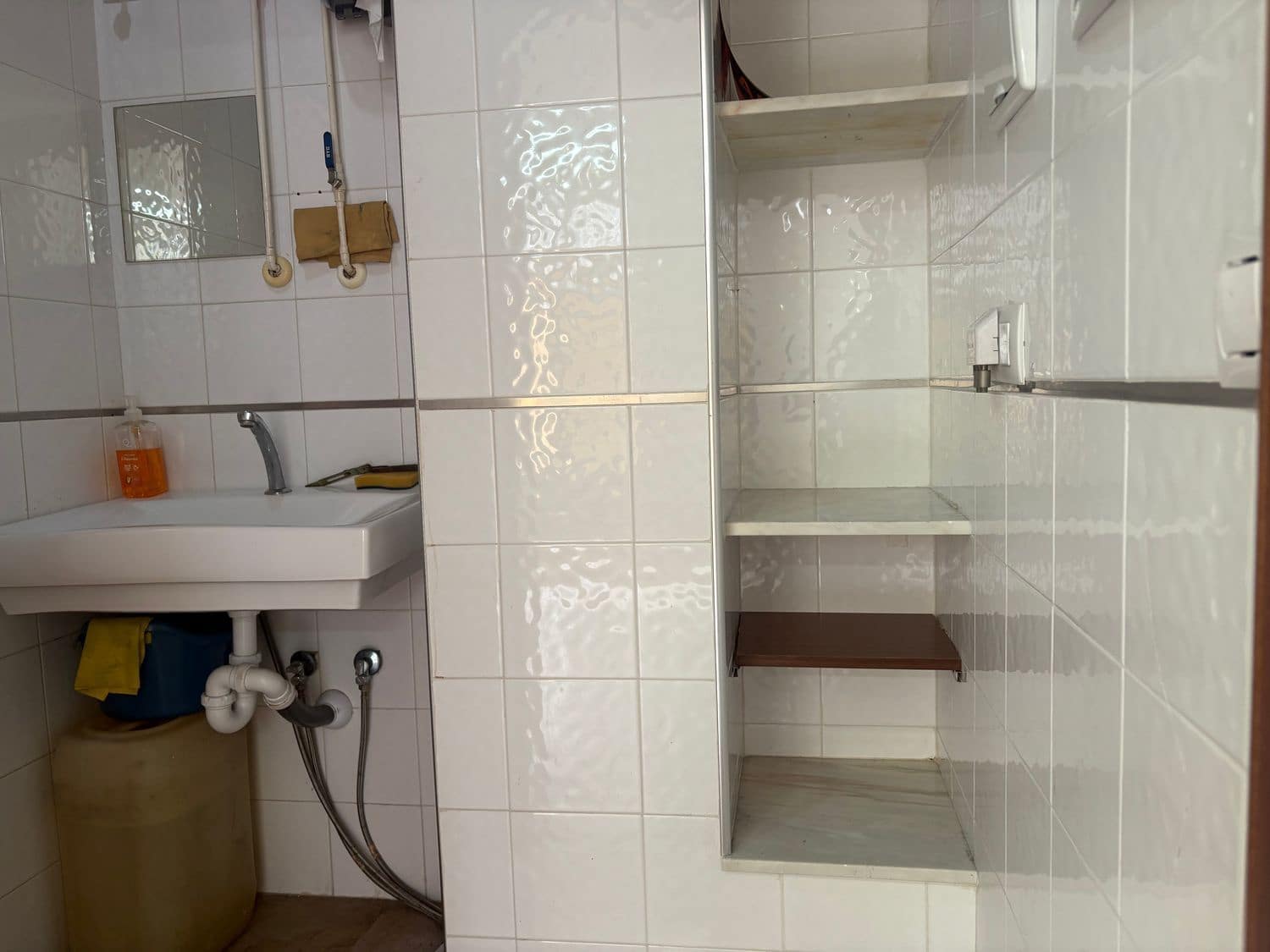 Business for rent in Gijon - € 450 (Ref: 9269031)