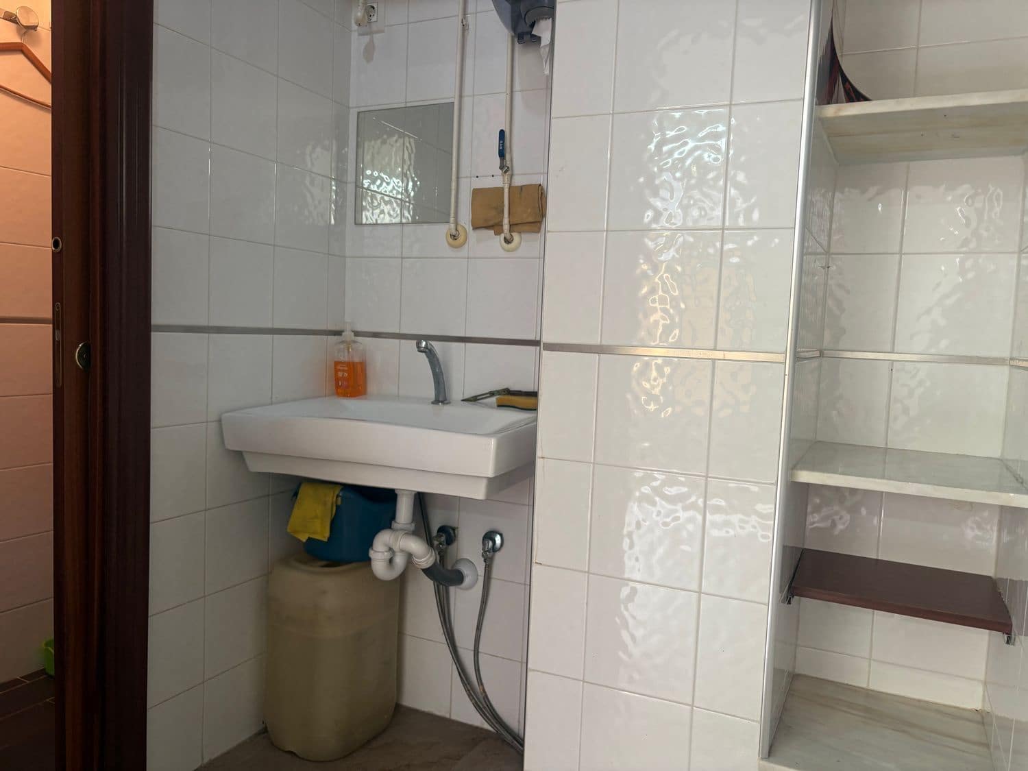 Business for rent in Gijon - € 450 (Ref: 9269031)