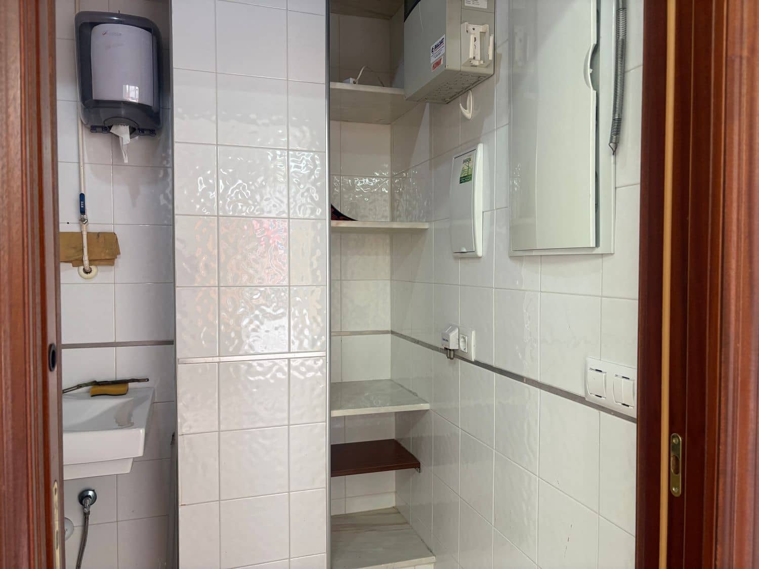 Business for rent in Gijon - € 450 (Ref: 9269031)